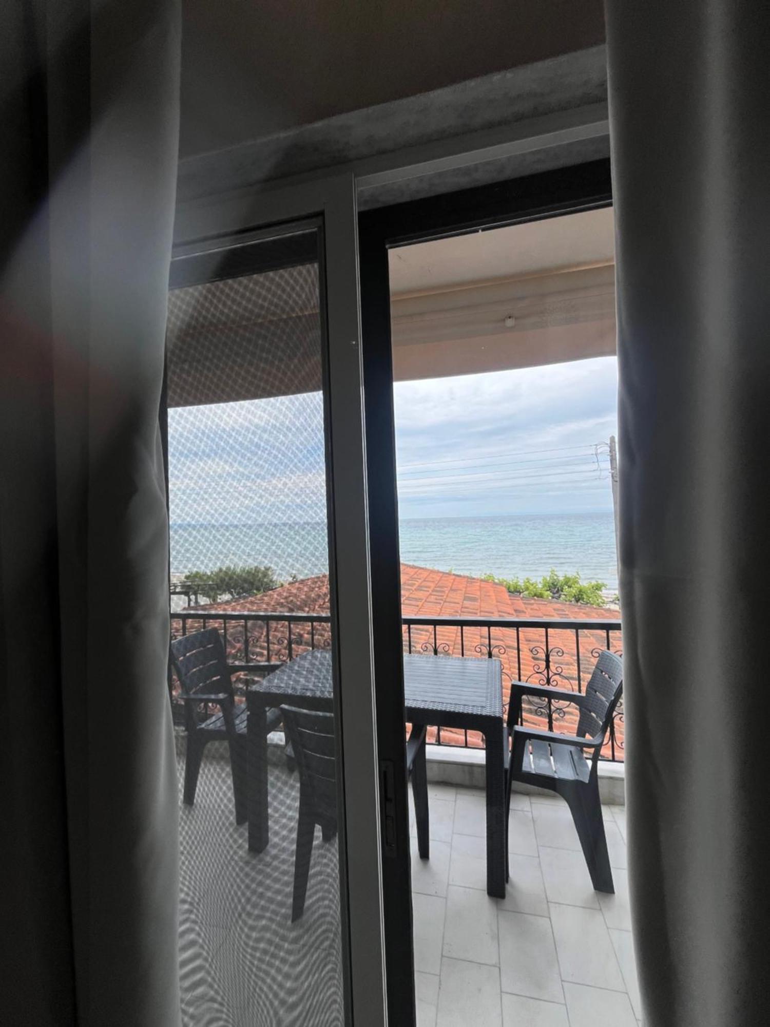 Okkio Sea View Vergia Exterior foto